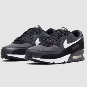 Nike | Men’s air max 90.